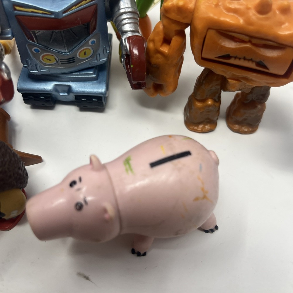 Disney Toy Story 3 Lot Of Mini Figures Twitch Sparks Chunk Pricklepants Big Baby - Picture 4 of 12